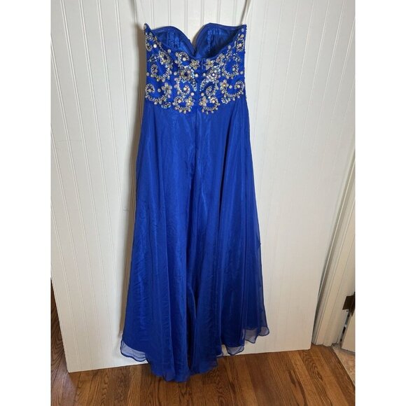 Strapless Beaded Formal Gown Size 6 Royal Blue Prom Wedding by Cinderella - Picture 5 of 8